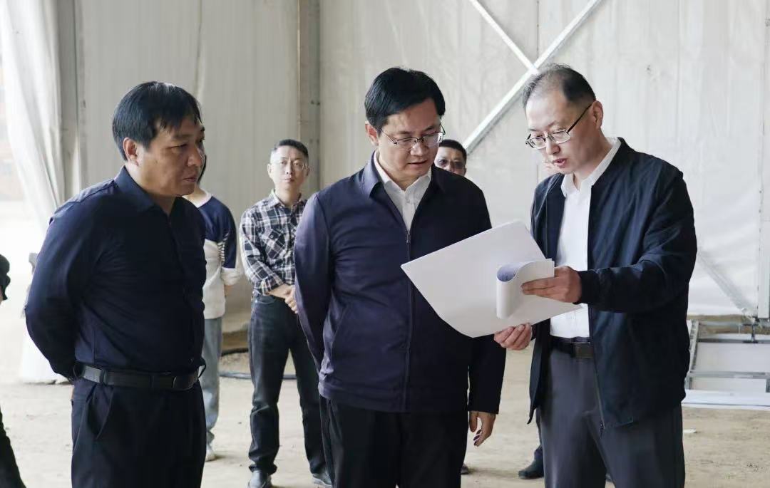 周超开展重点企业、重点项目调研